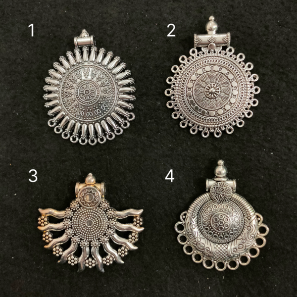 Round Pendant 0012252