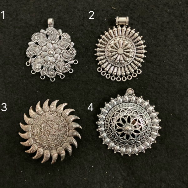 Round Pendant 0012248