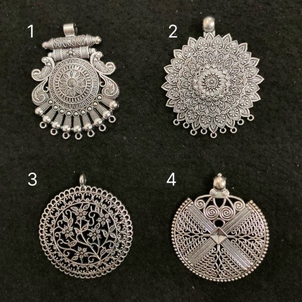 Round Pendant 0012246