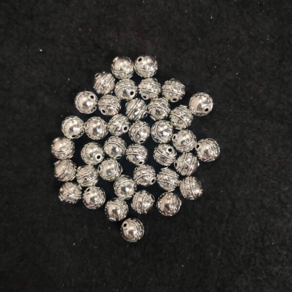 Oxidised Beads 404