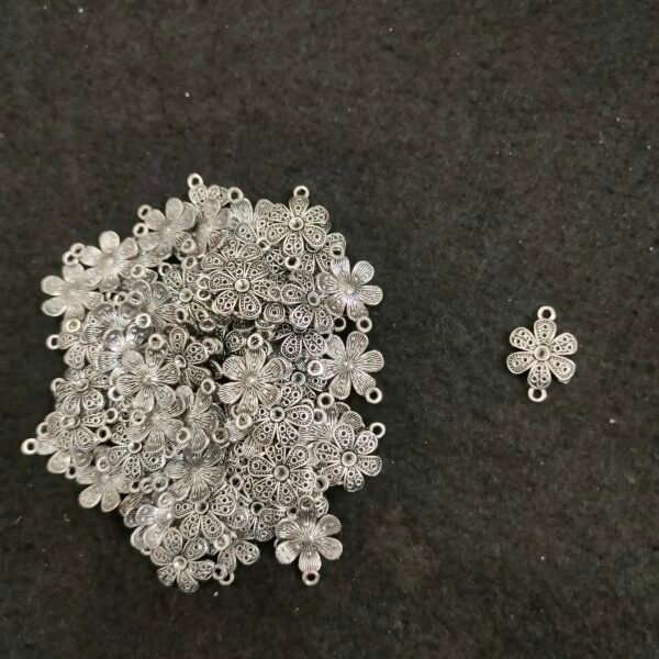 Connector Charms 549