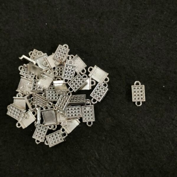 Connector Charms 541
