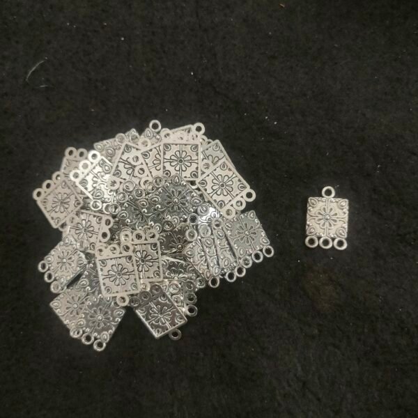 Connector Charms 524