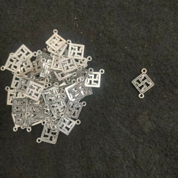 Connector Charms 513