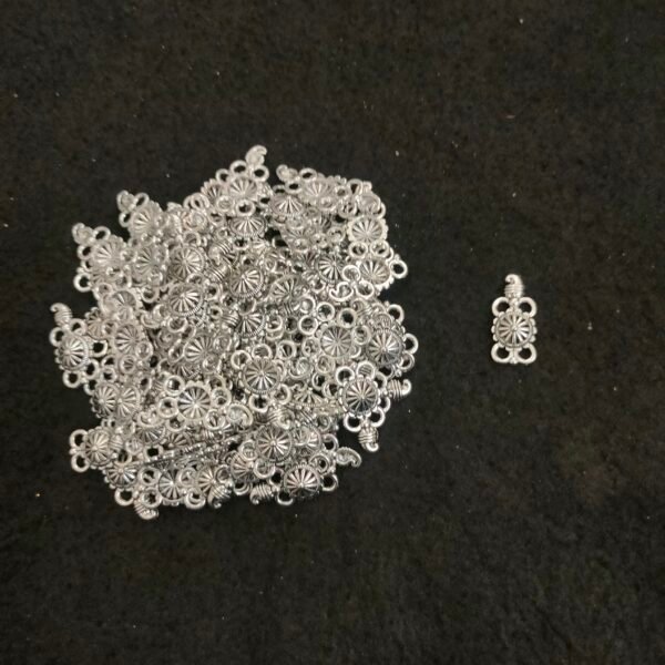 Connector Charms 509