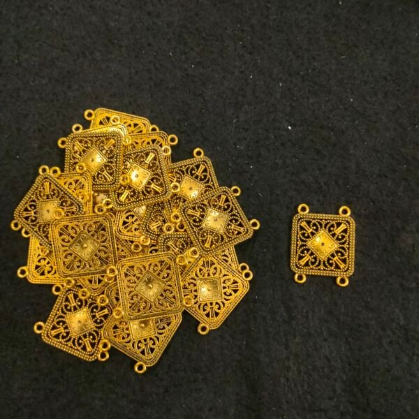 Connector Charms 507