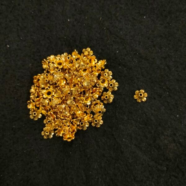 Beads Cap 306