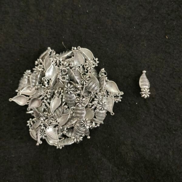 Hanging Charms 920