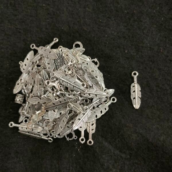 Hanging Charms 913