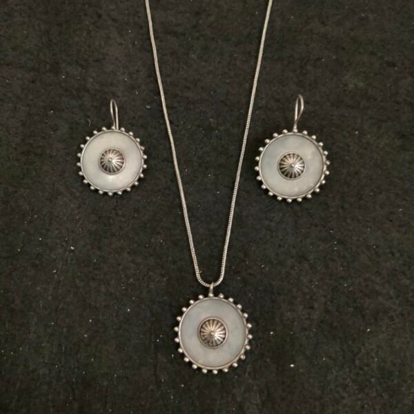 Ready Made 002090