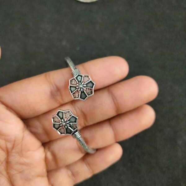Braslate & adjustable bangles 003079