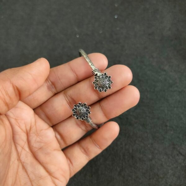 Braslate & adjustable bangles 003072