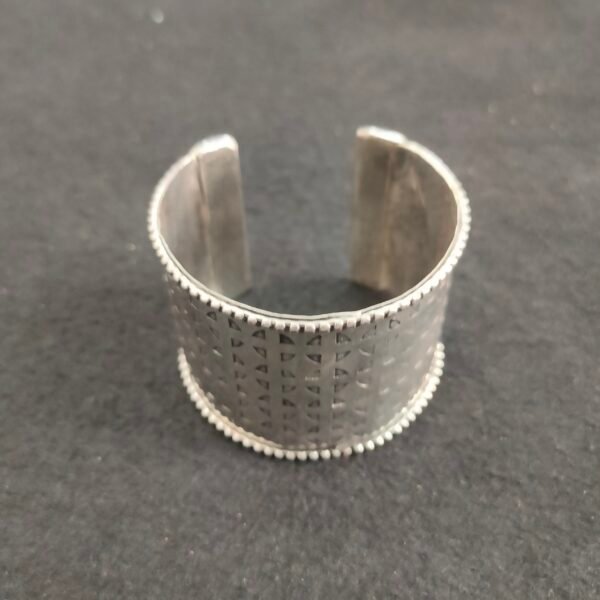 Braslate & adjustable bangles 003047