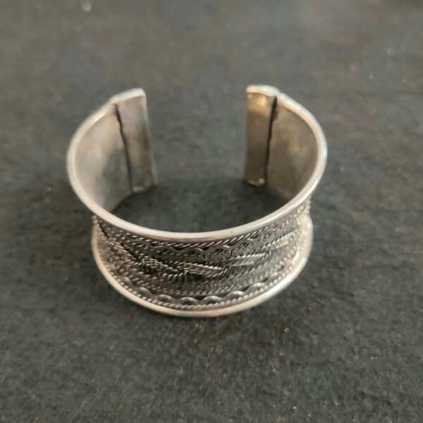 Braslate & adjustable bangles 003046