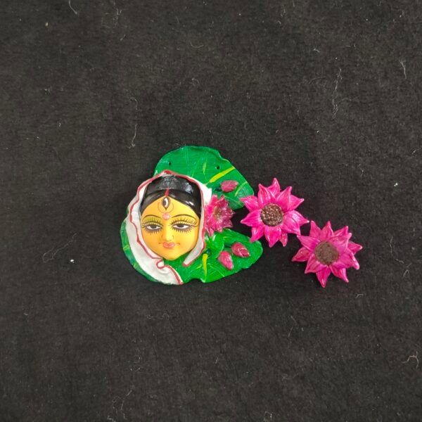 Handmade thread  necklace 003502