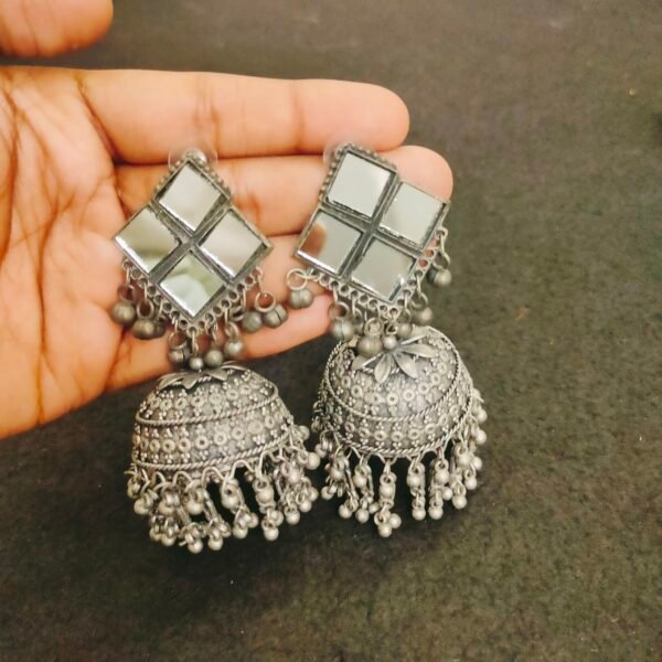 Earrings 003681