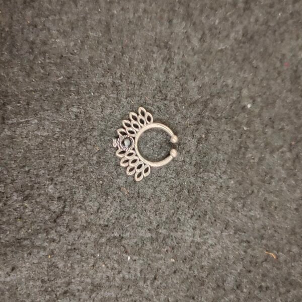 Nose Pin 004027