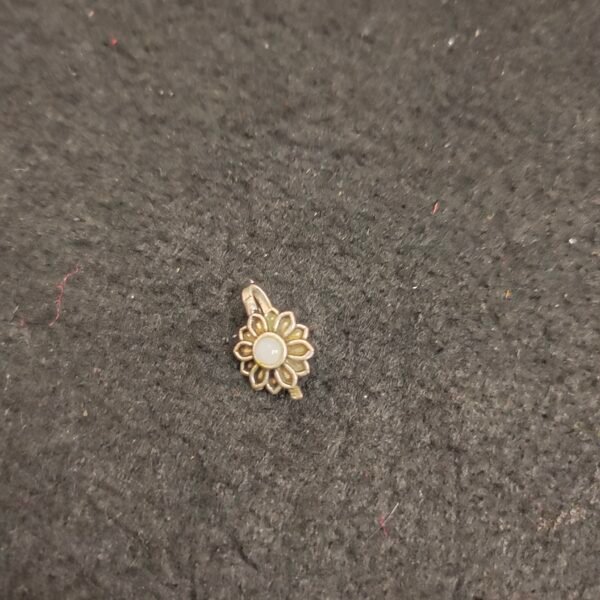 Nose Pin 004012