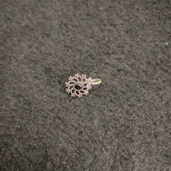 Nose Pin 004009